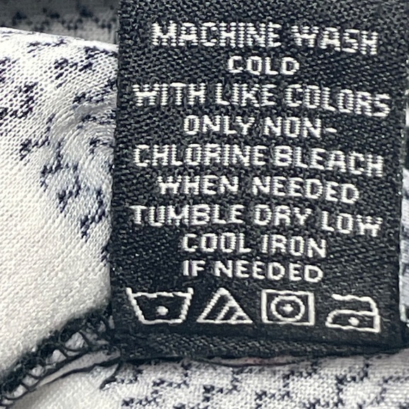 Women’s Coco Bianco XL Black/White V-neck Top - Picture 13 of 15